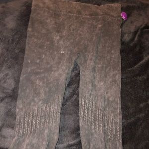 Cropped workout pants